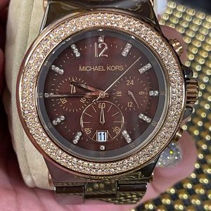 🔥⌚️🔥HOT OUT THE BOX!! STUNNING Michael Kors OVERSIZED Ceramic watch!🔥🔥🔥